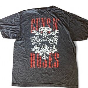 Band Tee- Guns N’ Roses Short Sleeve Graphic T
